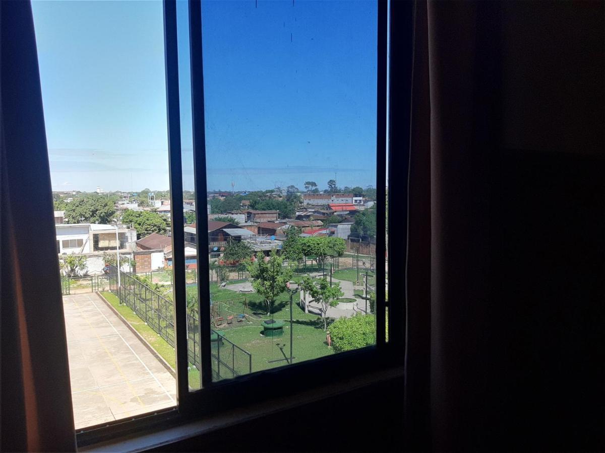 Hotel Hospedaje El Emperador à Pucallpa Extérieur photo
